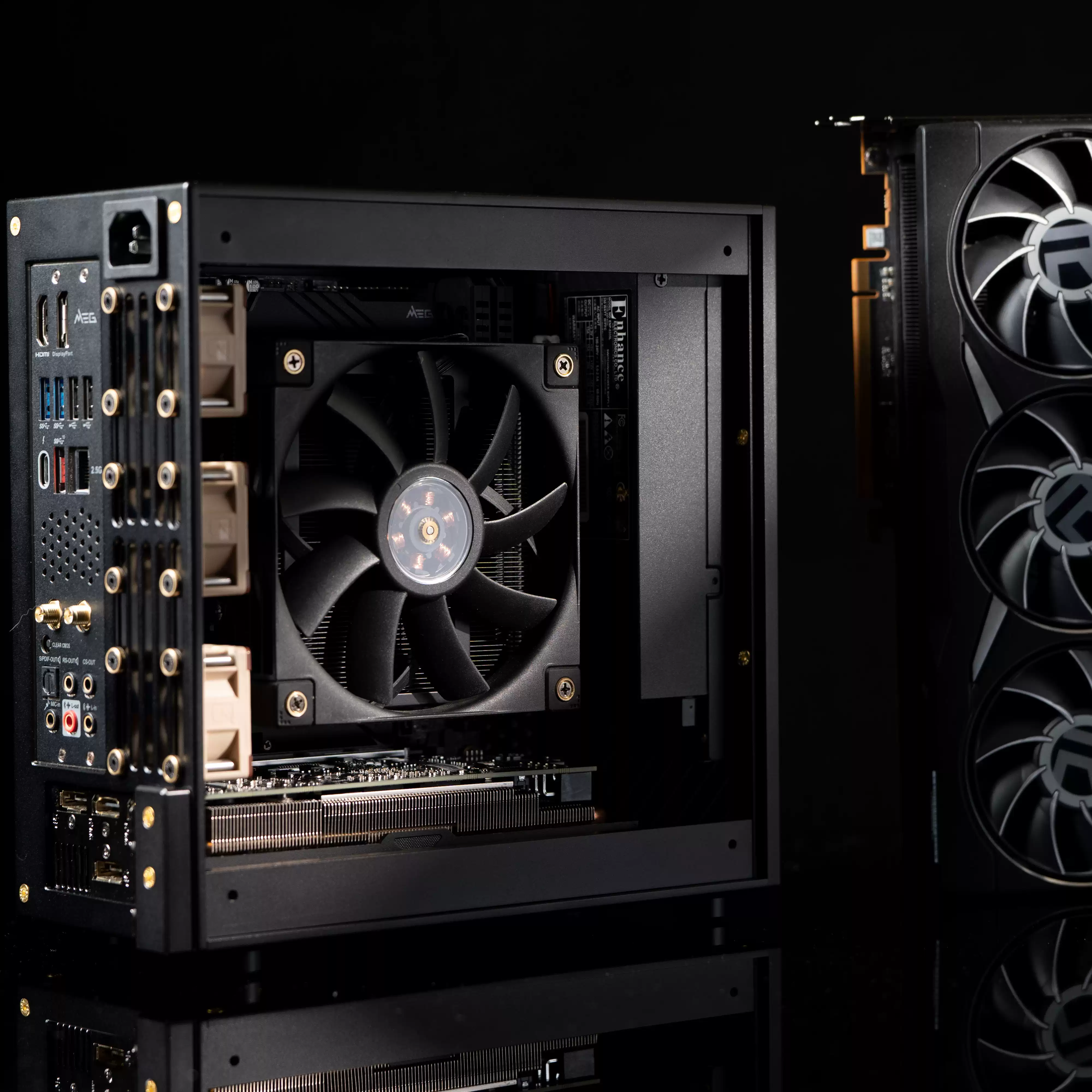 LP P6 ITX Behuizing Aluminium  - Sff Mini Itx Cnc Aluminum Chassis recensie en prijs