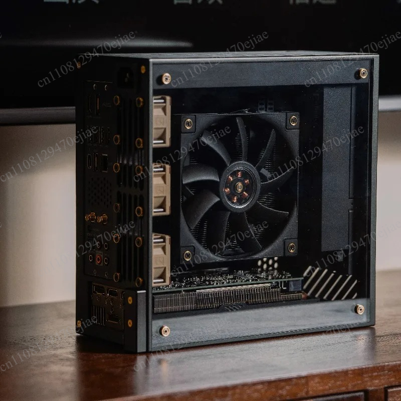 LP P6 CNC Aluminium Mini ITX B - Sff Mini Itx Cnc Aluminum Chassis recensie en prijs